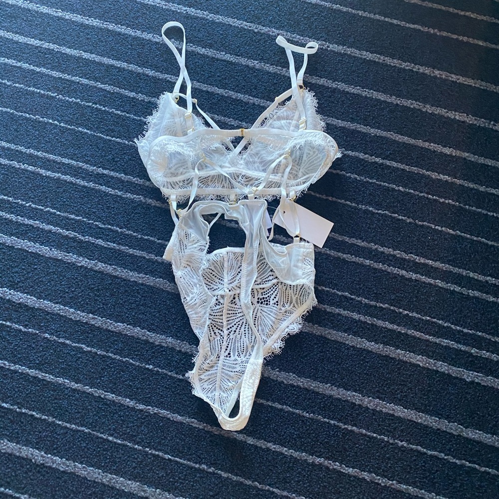 Lacey One-Piece Sexy Lingerie Bodysuit Bra Thong